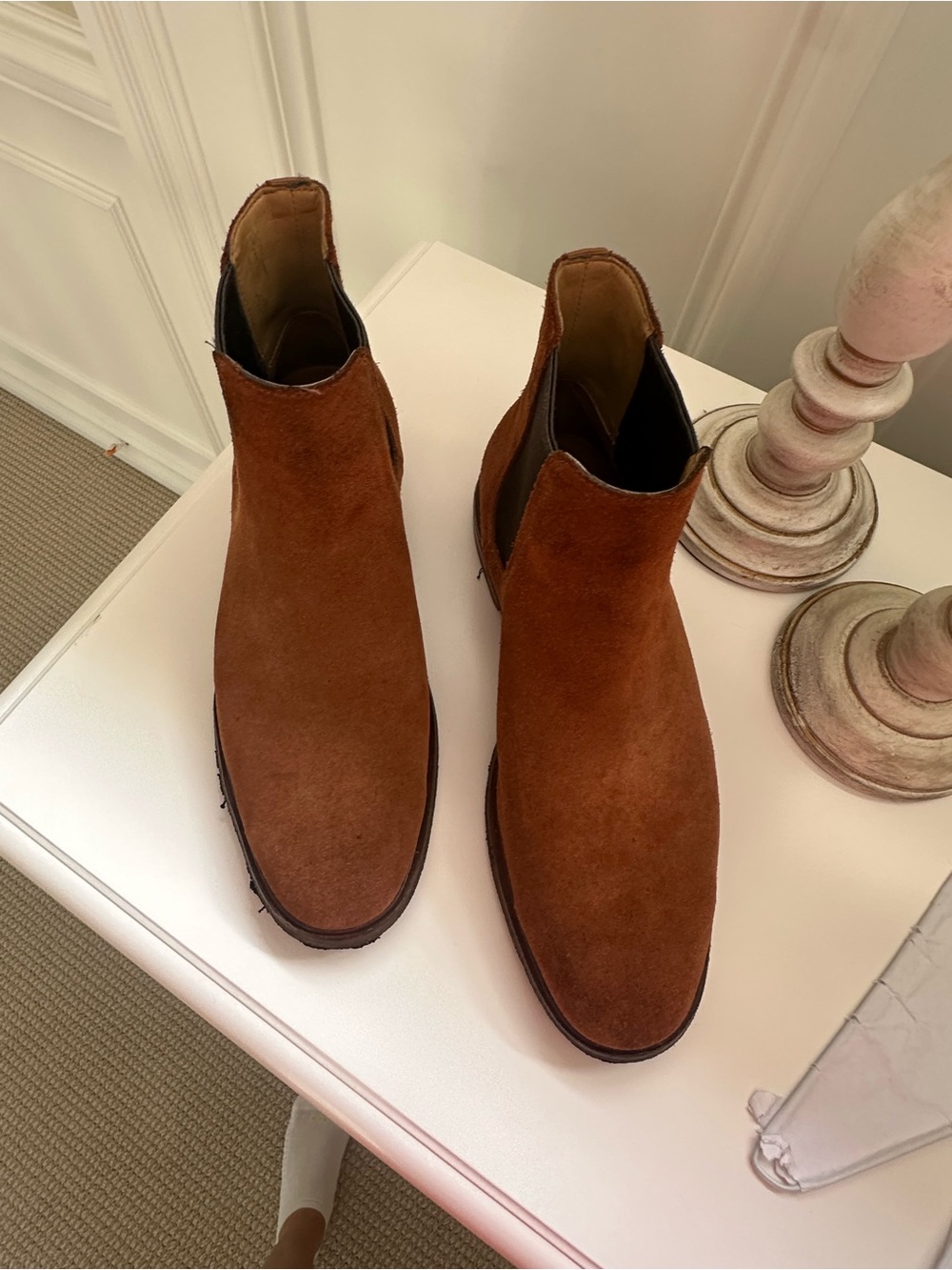 Clarks Men's Tan Suede Chelsea Boots